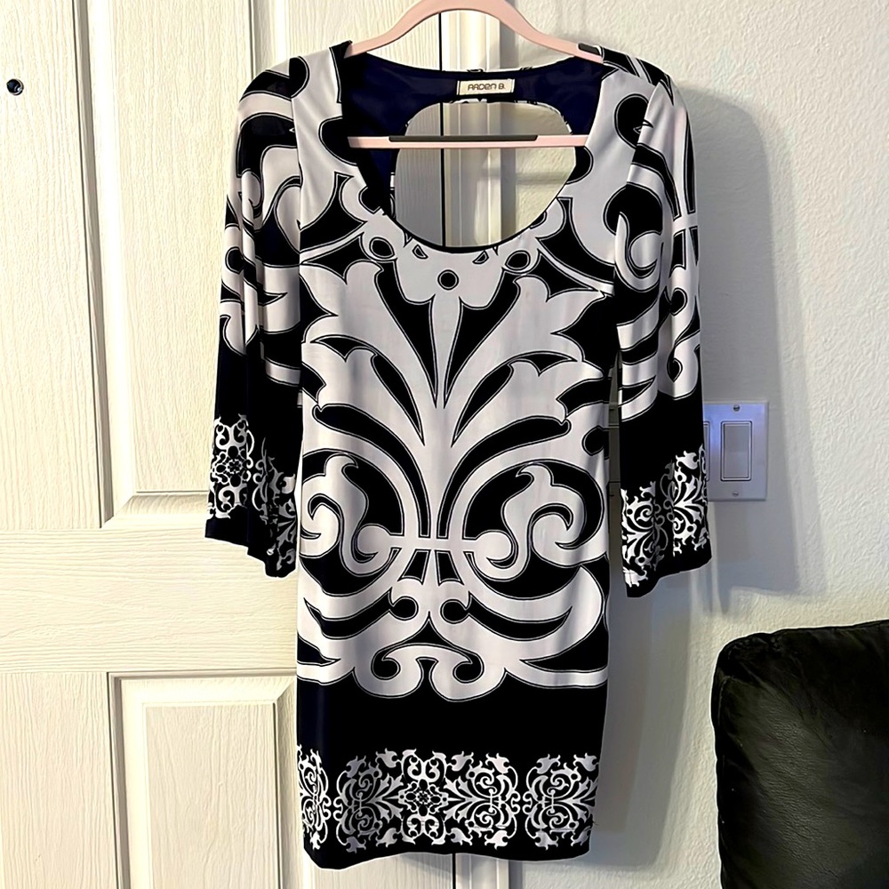 Beautiful Bell-Sleeved Dress